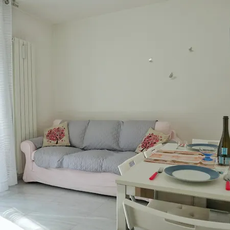 Fiore Di Mare - Delizioso Bilocale Con Posto Auto Vicino Al Porto Апартаменты Градо