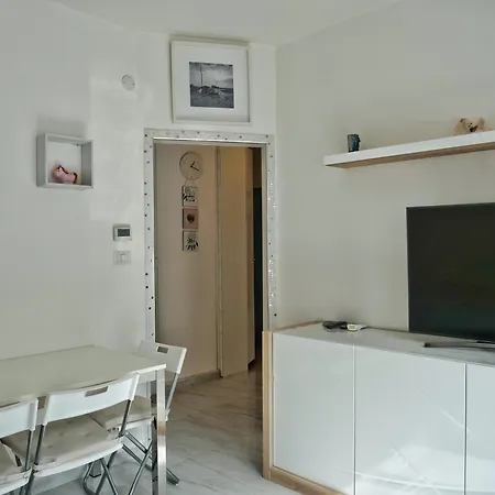 Fiore Di Mare - Delizioso Bilocale Con Posto Auto Vicino Al Porto Apartamento *