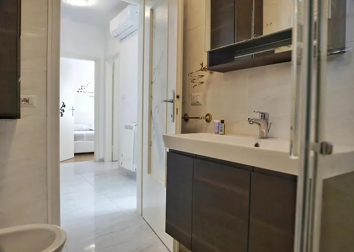 Fiore Di Mare - Delizioso Bilocale Con Posto Auto Vicino Al Porto غرادو