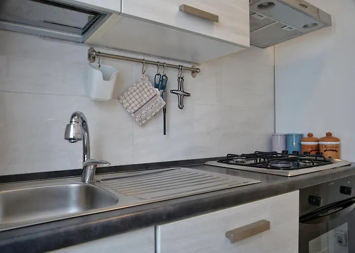 Fiore Di Mare - Delizioso Bilocale Con Posto Auto Vicino Al Porto * غرادو