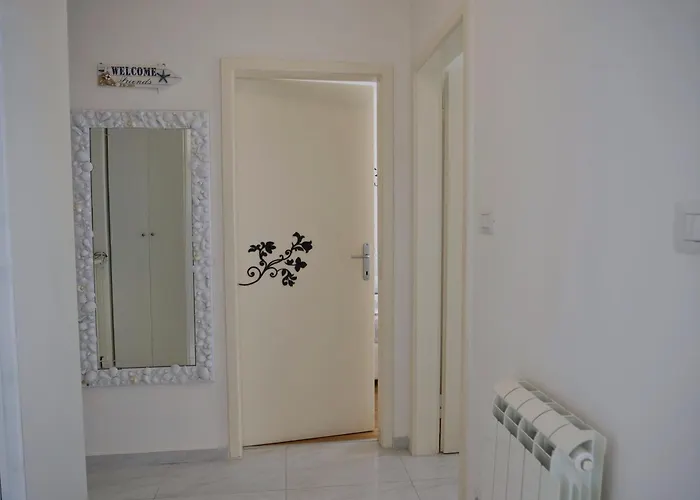 Fiore Di Mare - Delizioso Bilocale Con Posto Auto Vicino Al Porto Апартаменты Градо