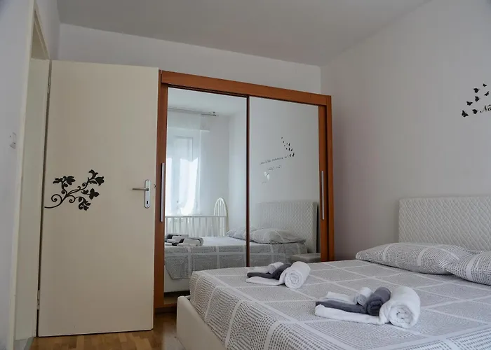 Fiore Di Mare - Delizioso Bilocale Con Posto Auto Vicino Al Porto