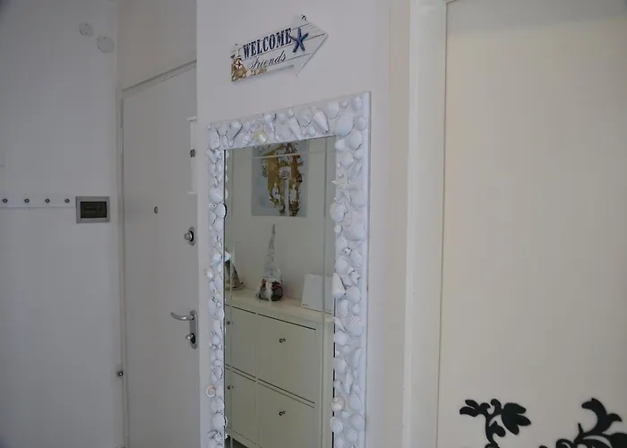 Fiore Di Mare - Delizioso Bilocale Con Posto Auto Vicino Al Porto *